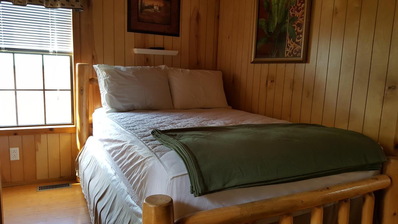 Silver Lake Park Campground & Cabins Hotel Belmont Buitenkant foto